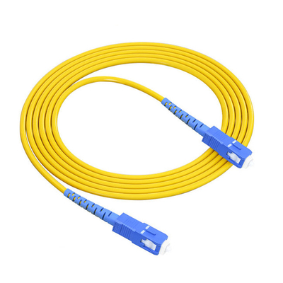 Simplex SC UPC G652D mode unique câble à fibre de 2,0 mm 3 m PVC Jacket bleu connecteur durable pour les applications de télécommunications
